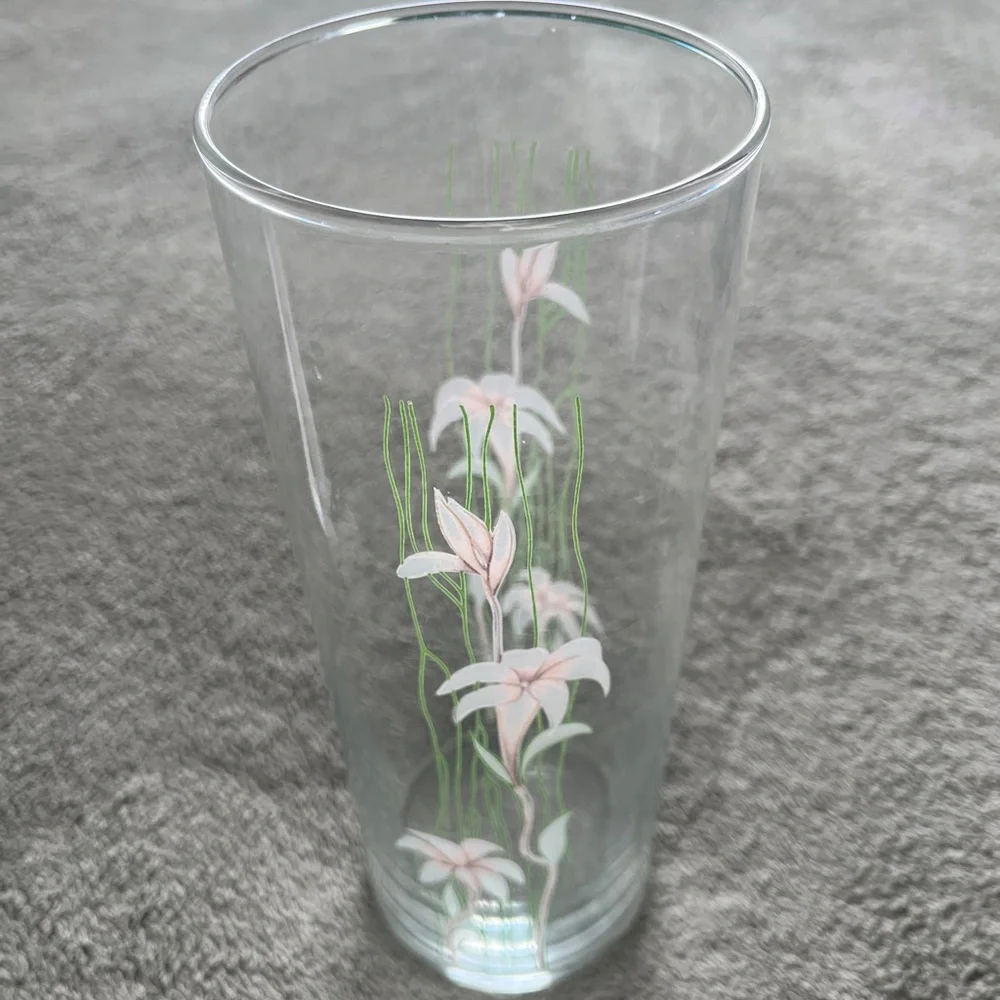 Pasabache Flower Vase & Avon Gallery Original Jewelry Tray - Picture 2 of 4
